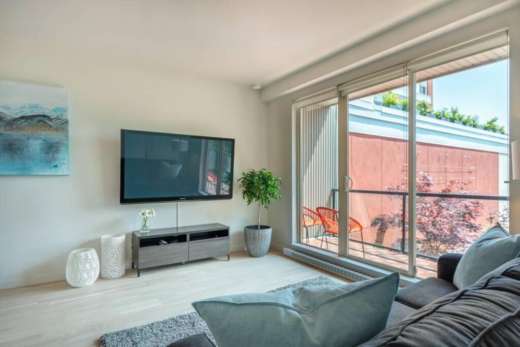 Clean 3Rd Floor Executive 1 Bedroom Apt In Old Town China Town Victoria Esterno foto
