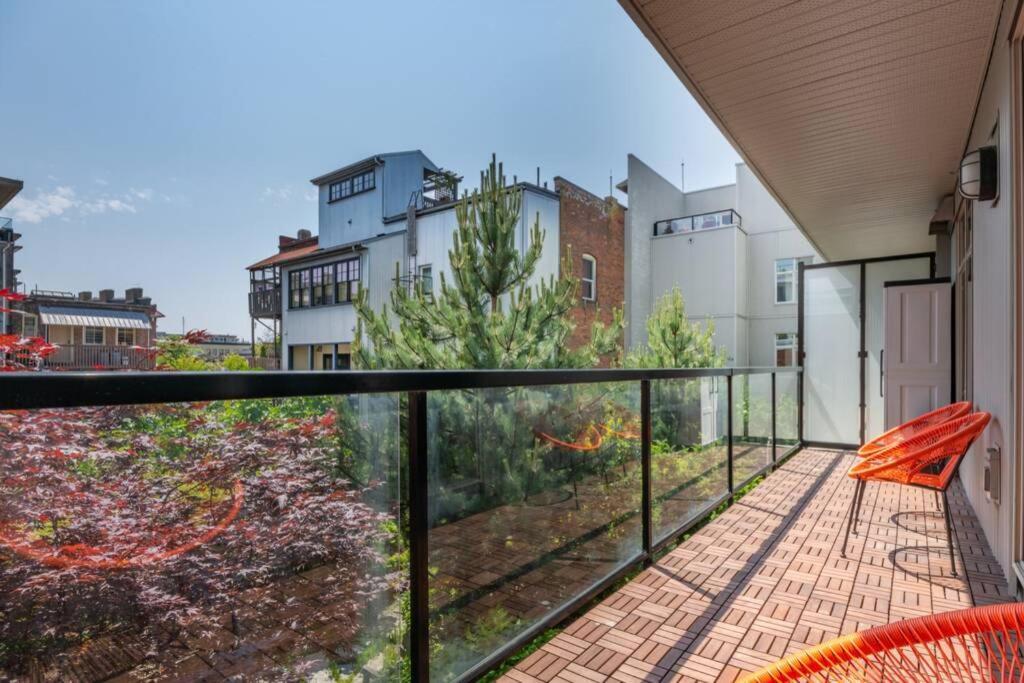 Clean 3Rd Floor Executive 1 Bedroom Apt In Old Town China Town Victoria Esterno foto
